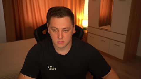 Snapshot of just_top chatting on 13, 9, 2025 David online show from 13, 9, 2025