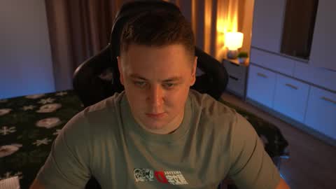 Snapshot of just_top chatting on 19, 12, 2025 David online show from 19, 12, 2025