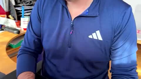 Snapshot of justanotherdude1178 chatting on 19, 10, 2025 justanotherdude1178 online show from 19, 10, 2025