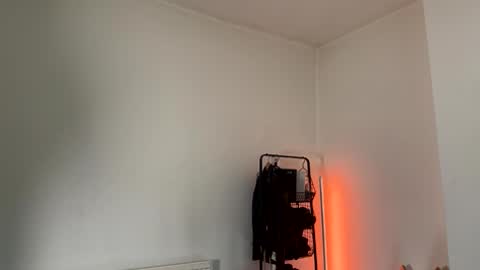 Snapshot of justbecauseiloveit chatting on 27, 2, 2026 Billie B William online show from 27, 2, 2026