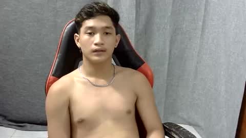 Snapshot of justcallme_cyril chatting on 20, 4, 2026 Cyril online show from 20, 4, 2026