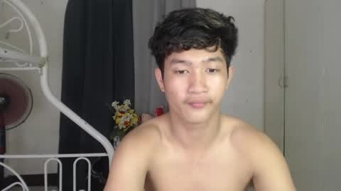 Snapshot of justcallme_cyril chatting on 25, 5, 2026 Cyril online show from 25, 5, 2026