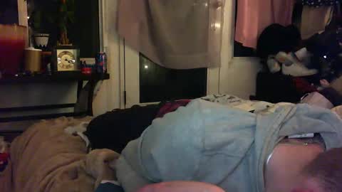 Snapshot of justclickthis chatting on 2, 1, 2025 justclickthis online show from 2, 1, 2025