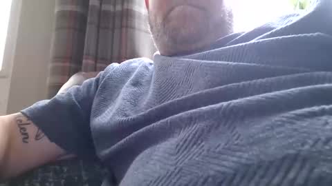 justenjoyingurcompany online show from 23, 1, 2025