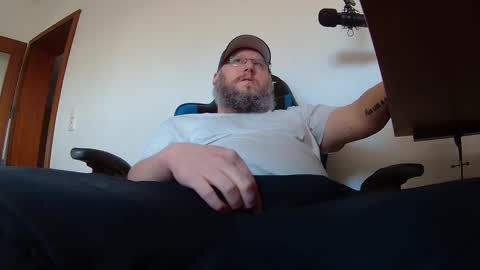 Snapshot of justflo chatting on 3, 3, 2025 Just Flo --- online show from 3, 3, 2025