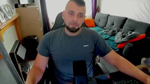 justforfunchriss online show from 31, 10, 2025