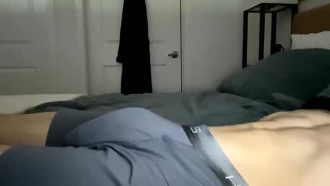 Snapshot of justhangin8 chatting on 8, 3, 2026 Justhangin9 online show from 8, 3, 2026