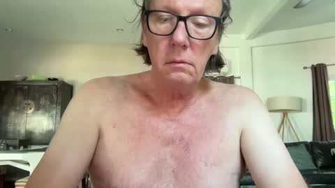 justin_hornyyyy online show from 23, 12, 2025
