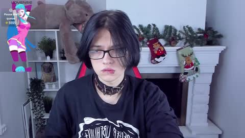 JUSTIN online show from 4, 1, 2025