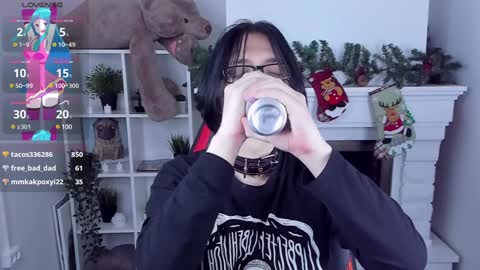 JUSTIN online show from 4, 1, 2025