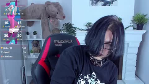 JUSTIN online show from 12, 1, 2025