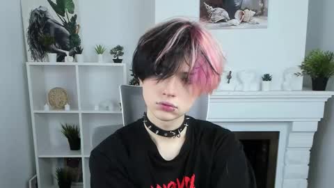 JUSTIN online show from 2, 10, 2025