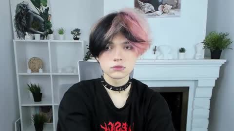 JUSTIN online show from 10, 10, 2025