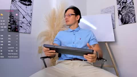 Justin  online show from 26, 11, 2025