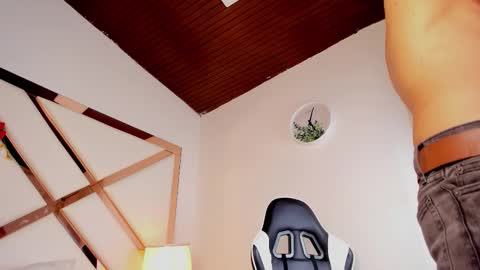 Snapshot of justin_valverde chatting on 15, 2, 2026 Justin online show from 15, 2, 2026