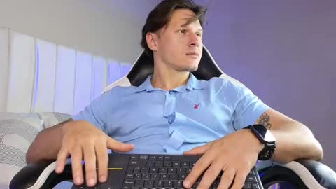 Snapshot of justin_valverde chatting on 27, 3, 2026 Justin online show from 27, 3, 2026