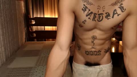 justine_hunk online show from 2, 2, 2025