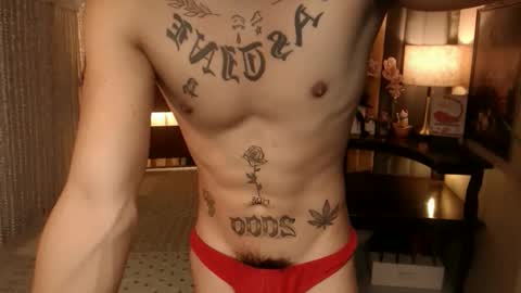 justine_hunk online show from 28, 9, 2025