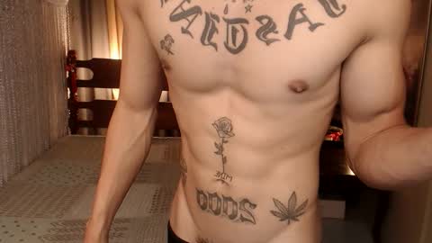 justine_hunk online show from 18, 2, 2026