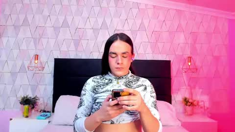 Justine online show from 24, 5, 2026