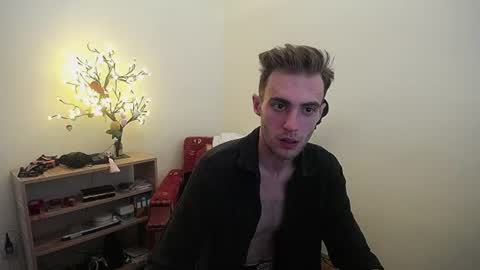 Hologram Guy online show from 30, 6, 2026