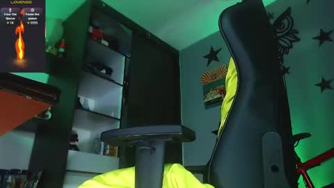 Snapshot of justinsc chatting on 28, 4, 2026 Justinsc online show from 28, 4, 2026