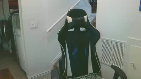 justintym69 online show from 8, 10, 2025