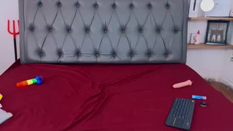 Snapshot of justkarlitaa chatting on 10, 9, 2025 Karlita online show from 10, 9, 2025