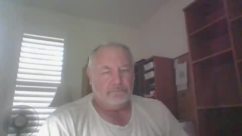 Snapshot of justme196756 chatting on 25, 10, 2025 justme196756 online show from 25, 10, 2025