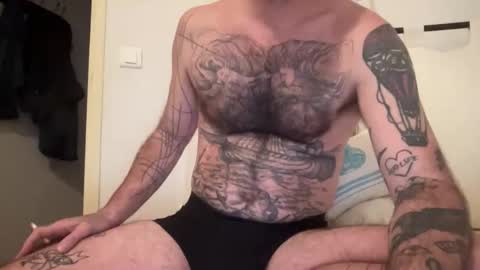 justmeandyou00 online show from 19, 12, 2025