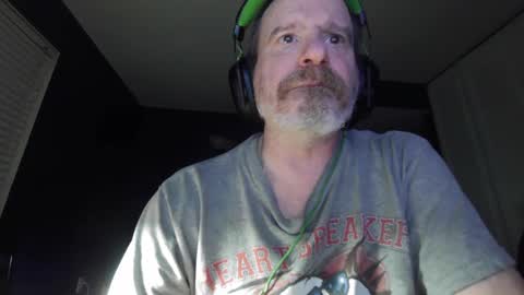 Snapshot of justmetool chatting on 23, 9, 2025 Tool online show from 23, 9, 2025