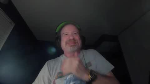 Snapshot of justmetool chatting on 5, 10, 2025 Tool online show from 5, 10, 2025