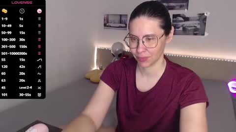 Julie online show from 10, 5, 2026