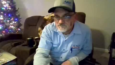Snapshot of justredneck chatting on 5, 12, 2024 justredneck online show from 5, 12, 2024
