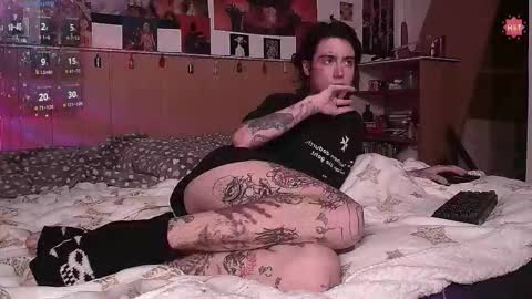 Snapshot of juuzou_kit chatting on 15, 1, 2026 Juuzou hehim u can call me Juz online show from 15, 1, 2026