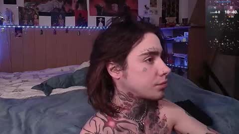 Snapshot of juuzou_kit chatting on 1, 2, 2026 Juuzou hehim u can call me Juz online show from 1, 2, 2026