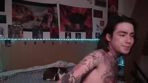 Snapshot of juuzou_kit chatting on 9, 2, 2026 Juuzou hehim u can call me Juz online show from 9, 2, 2026