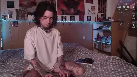 Snapshot of juuzou_kit chatting on 22, 2, 2026 Juuzou hehim u can call me Juz online show from 22, 2, 2026