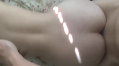 Snapshot of jw13091999 chatting on 27, 9, 2025 UCSD Asian Couple online show from 27, 9, 2025