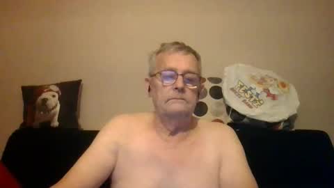 Snapshot of jyarthur01750 chatting on 17, 11, 2025 Arthur01750 online show from 17, 11, 2025
