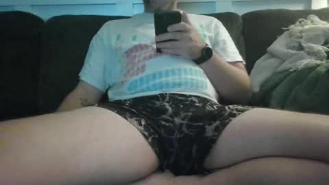 Snapshot of k00fler_08 chatting on 29, 10, 2025 koof online show from 29, 10, 2025