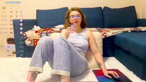 KITTY AND NICK Broadcast start time 10 am and 10 pm Moscow time online show from 11, 2, 2025