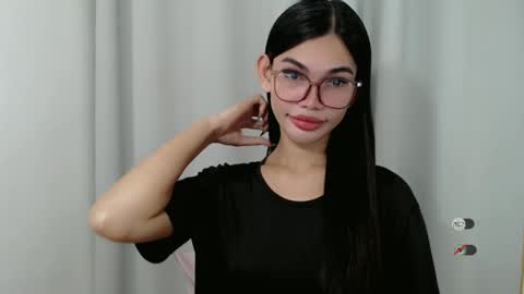 Snapshot of kaamy_dake chatting on 3, 11, 2025 KAAMY online show from 3, 11, 2025