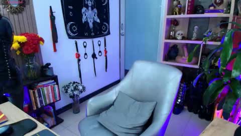 Carym  online show from 12, 10, 2025