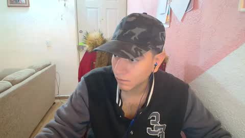 Snapshot of kael_art_d chatting on 2, 12, 2024 kael_art_d online show from 2, 12, 2024