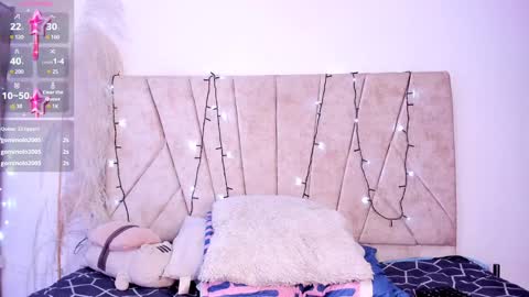 Snapshot of kaelaa18 chatting on 16, 12, 2024 Kaela online show from 16, 12, 2024