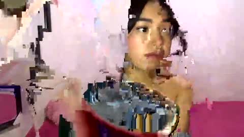 KAHELIINDEPENDENT MODEL online show from 28, 12, 2024