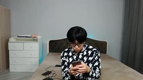 Snapshot of kai_chicken chatting on 21, 12, 2025 Kai Chicken online show from 21, 12, 2025