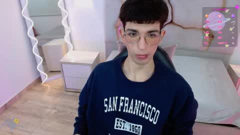 kai_tay1 online show from 11, 4, 2026