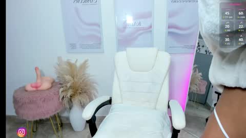    online show from 19, 2, 2025